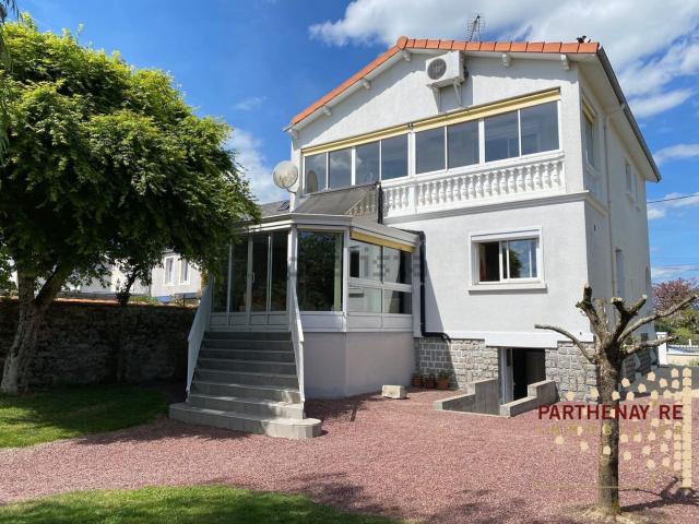 Maison, Parthenay