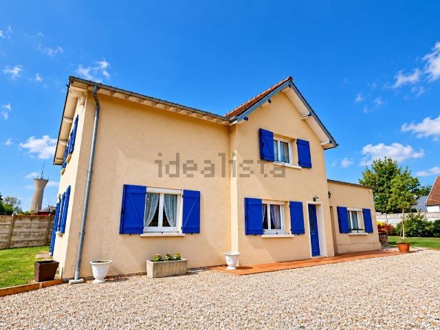 Maison, Parville