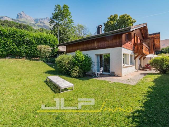 Maison, Passy