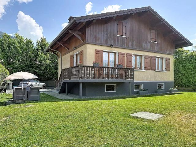 Maison, Passy