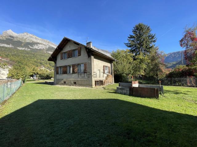 Maison, Passy
