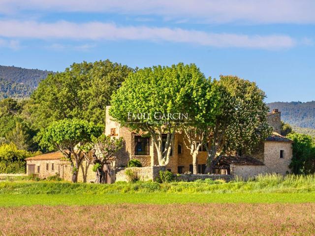 Maison, Peypin d&apos Aigues