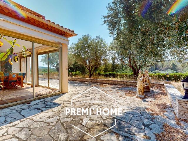 Maison, Peyrolles en Provence