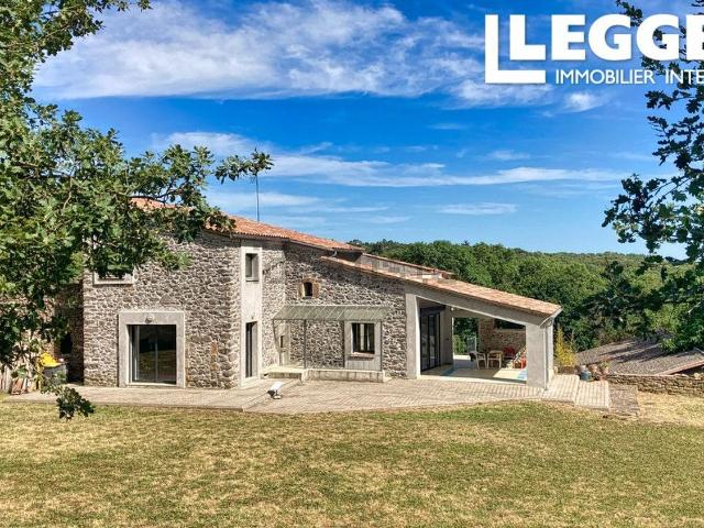 Maison, Pézènes les Mines