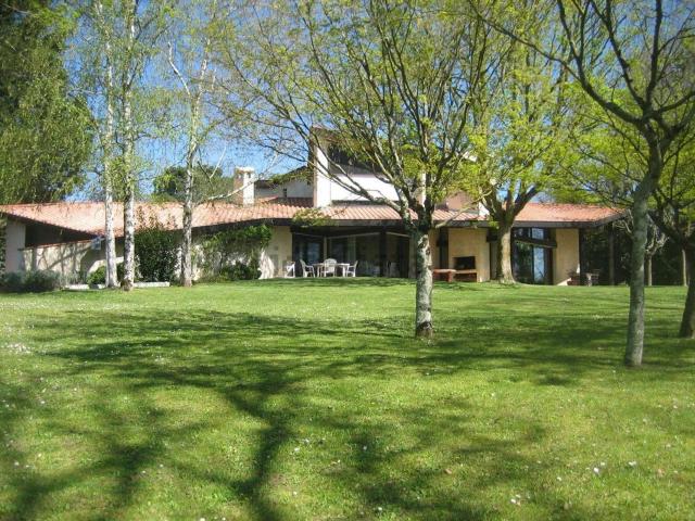 Maison, Pechbonnieu