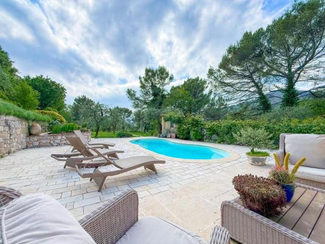 Maison, Peille