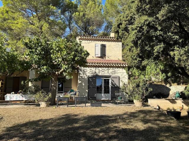 Maison, Pélissanne