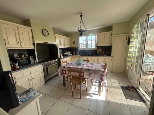 Maison Pepieux 5 pièce s 143 m2