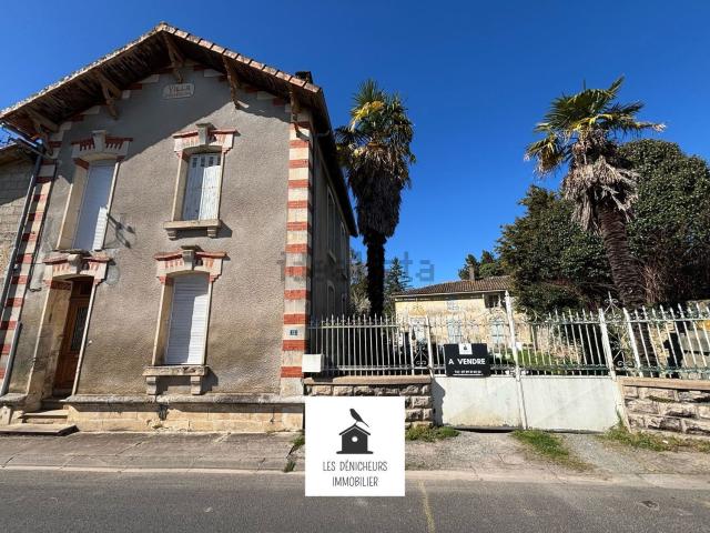 Maison, Périgné