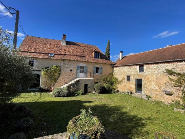 Maison perigordine avec grange et atelier 160m² Cubjac Auvézère Val d'Ans