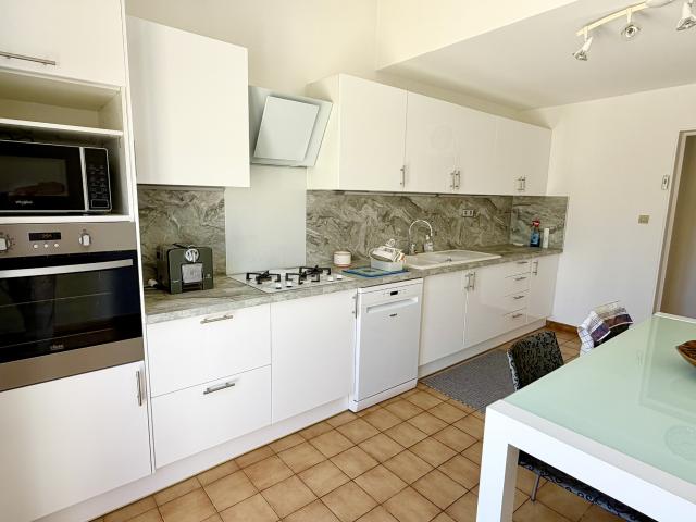 Maison Pérols: 4 chambres, bureau et piscine
