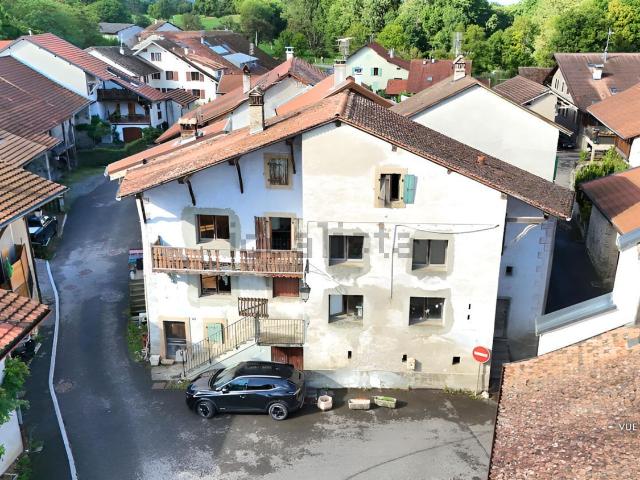 Maison, Perrignier