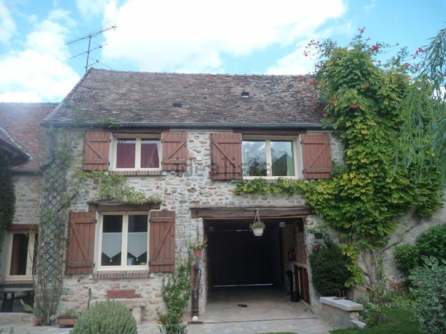 Maison, Perthes