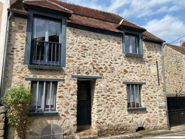 Maison, Perthes