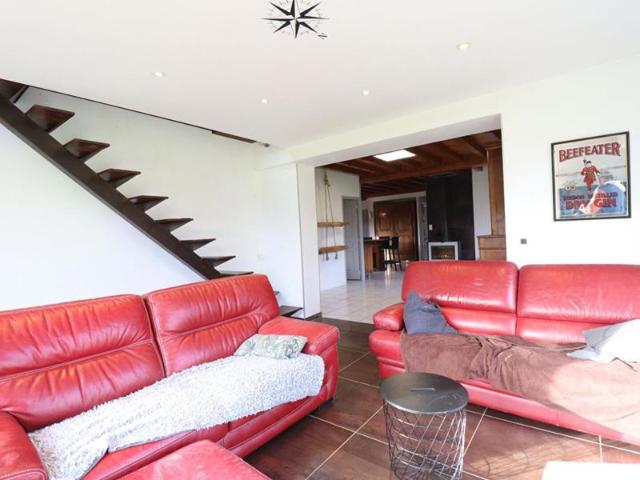 Maison Peschadoires 7 pièce s 160 m2 environs + jardin +/ 2000 m2