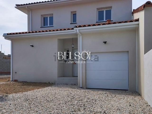 Maison, Pia
