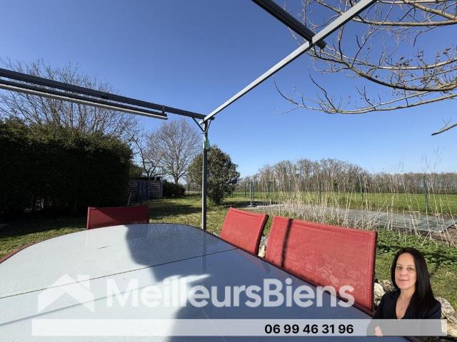 Maison pierre avec jardin et piscine à 7 min de la N10