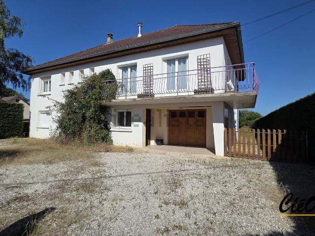 Maison, Pierre de Bresse