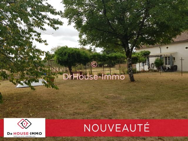Maison pierre T6 + 150 m² HAB + 2 dépendances + 115m² et + 85m² + Pigeonnier Pierre + Terrain + 2500 m²