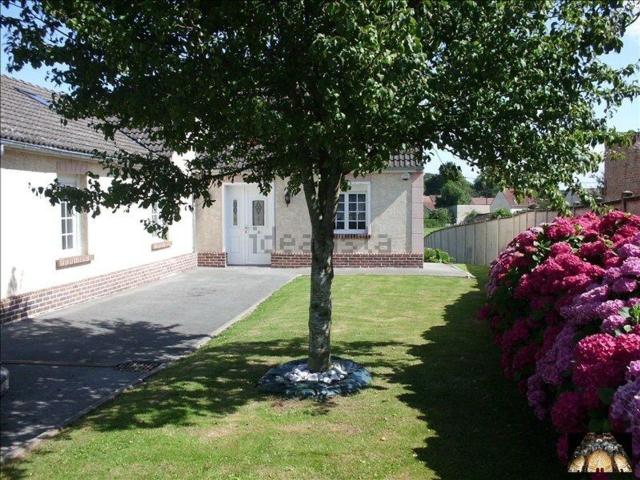 Maison, Pierregot