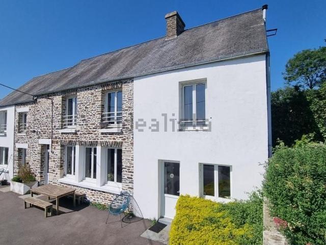 Maison, Pierrefitte en Cinglais