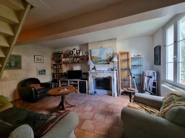 MAISON PIERRES + Gîte