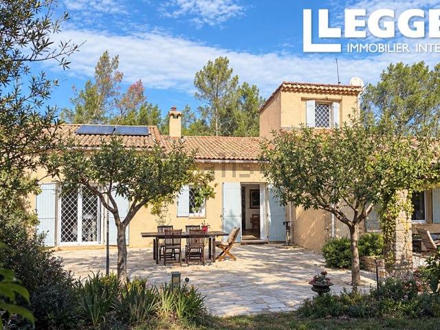 Maison, Pignans