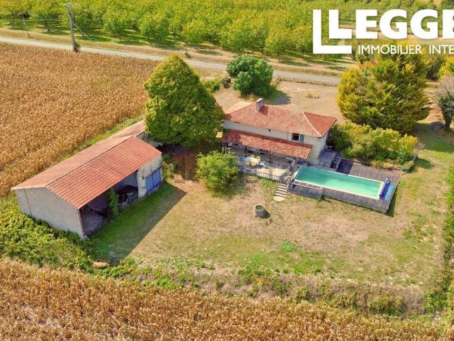 Maison, Pillac