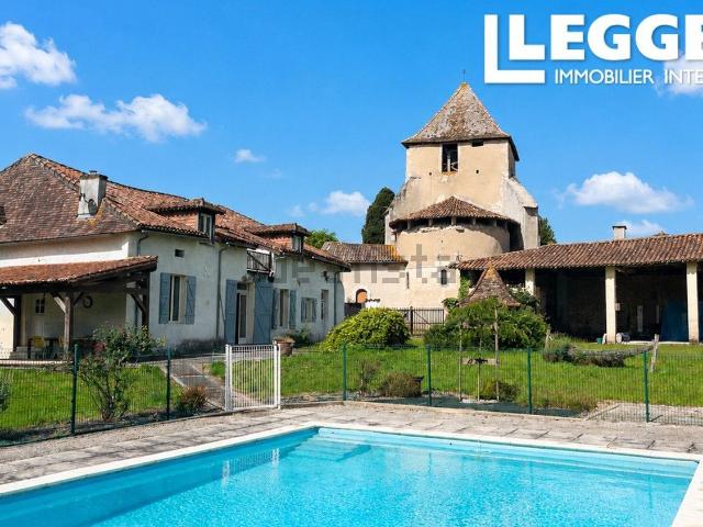 Maison, Pillac