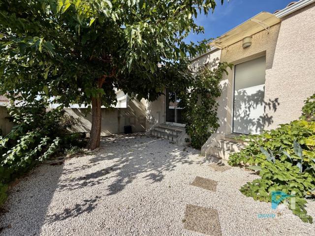 Maison, Pinet
