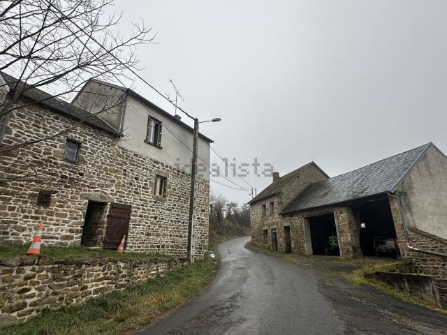 Maison, Pionsat
