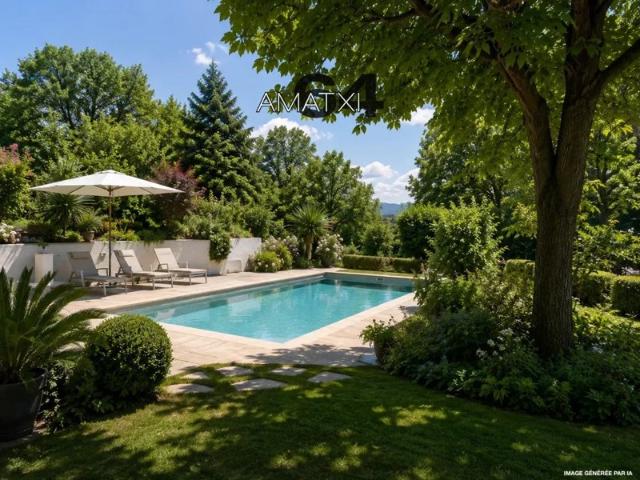 MAISON PISCINE AU CALME VU MONTAGNE CAMBO LES BAINS