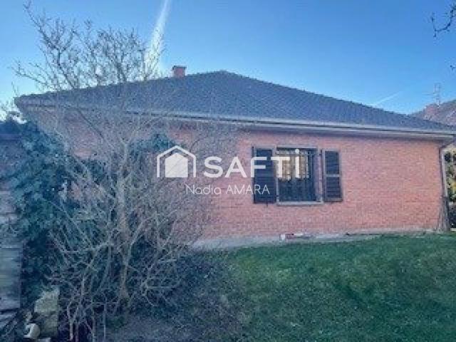 Maison plain pied 4 chambres avec jardin et garage