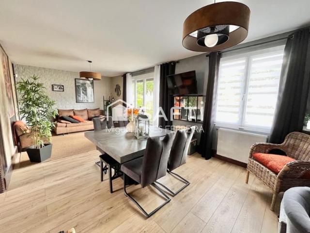 Maison plain pied 4 chambres avec sous sol complet