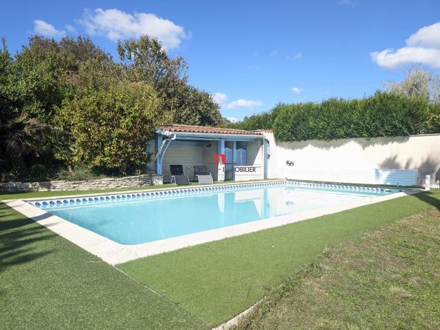 Maison Plain pied 4 chambres jardin garage piscine 126m² Comps