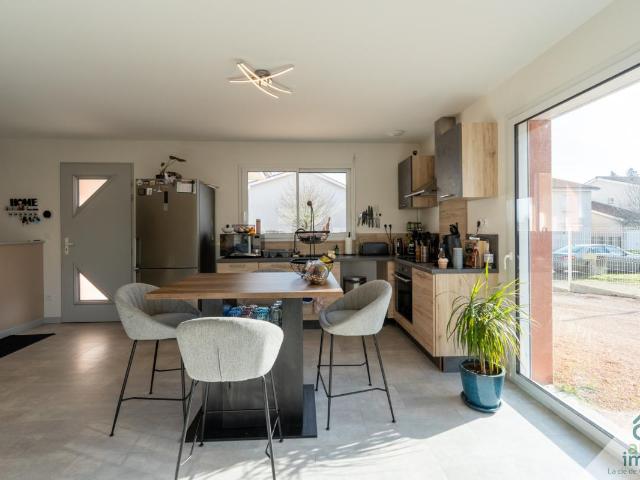 Maison plain pied 5 pièces 108m2