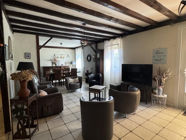 Maison plain pied 6 pièces 100m² Saint Martin en Bresse