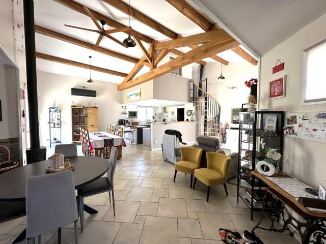 Maison plain pied 139 m² – 4 chambres – Terrain 2 000 m² & 2. 139m² Saint Léger