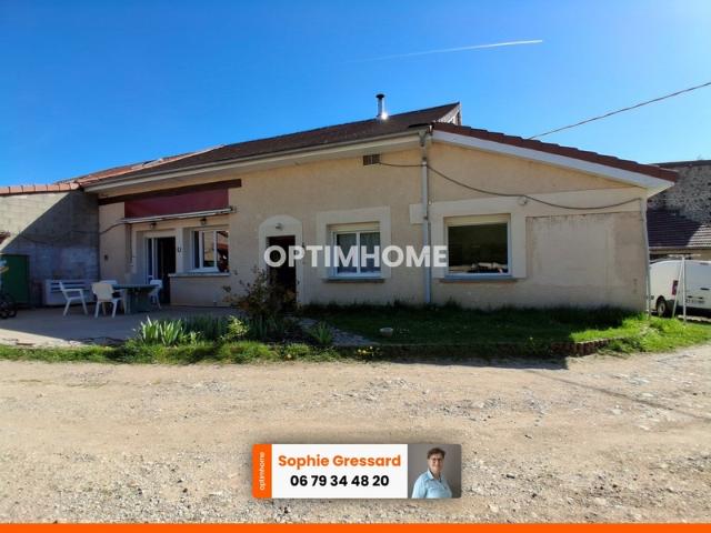 Maison plain pied 141m², 3 chambres + 80 m² de combles aménageables Proche de SAINT DIDIER EN VELAY 43