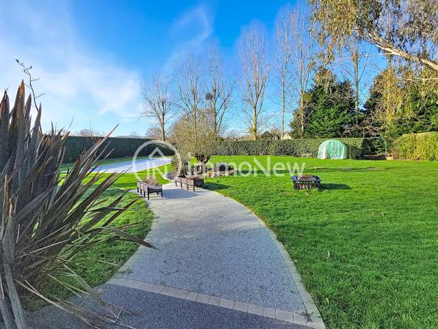 Maison plain pied 217m2 Brecey