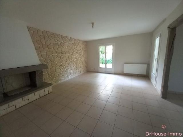 Maison plain pied, 3 chambres avec garage