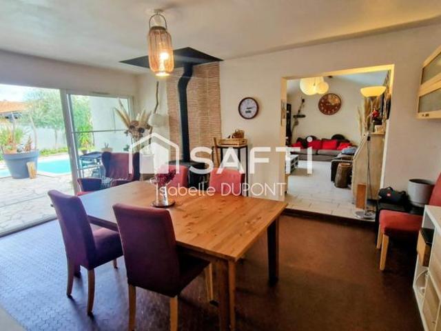 Maison plain pied, 3 chambres, piscine, garage