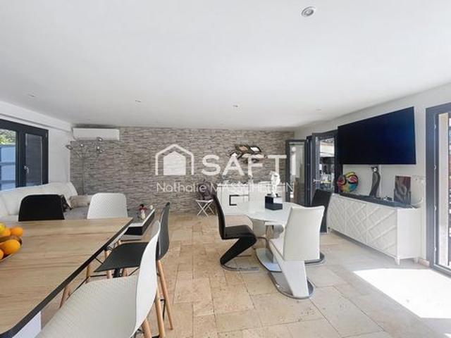 Canton de Fayence Maison plain pied proche commodités
