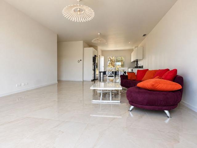 Maison plain pied T4 meublé jardin