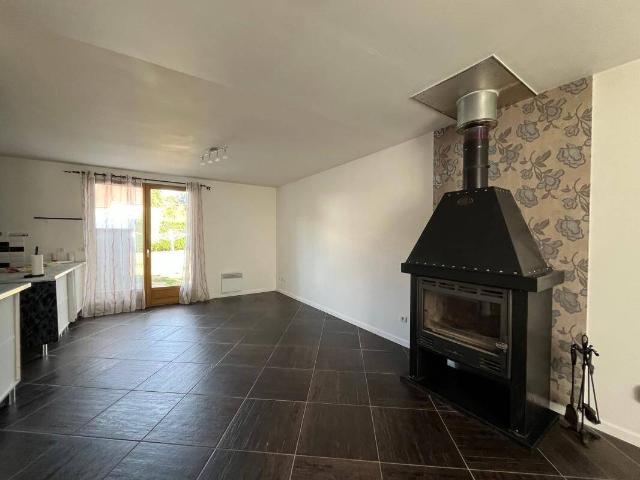 Maison plain pied À Louer de 90 m2