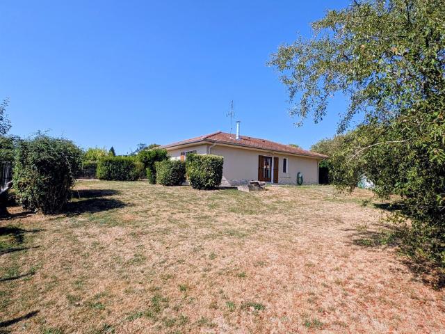 Maison plain pied en centre village 109m² Servas