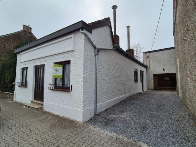 Maison plain pied + Entrepôt de 110m²
