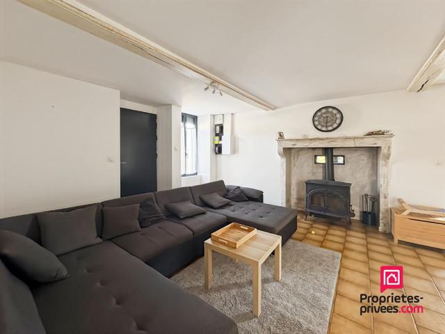 Maison Plain pied Proche Epoisses 21460 avec terrain et dépendance