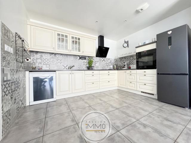 Maison plain pied, quartier calme LARAGNE