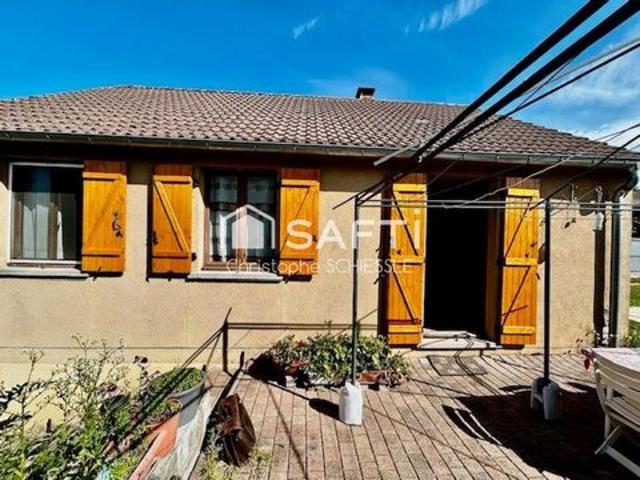 Maison plain pied sur sous sol de 72 M2 sur 5 ares avec piscine